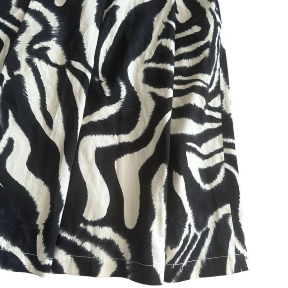 ST JOHN Vintage A Line Animal Print Skirt Size 4 - Picture 6 of 8